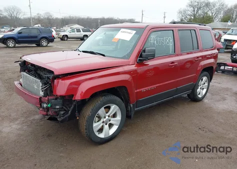 2016 Jeep Patriot Latitude z USA, uszkodzony, nr VIN 1C4NJPFB0GD677315